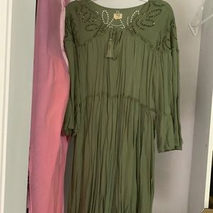green long top/ dress
